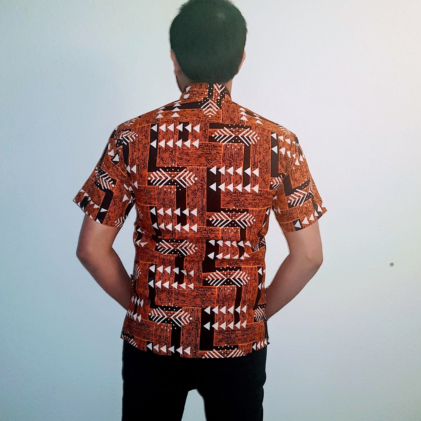 Uhuru mens shirt