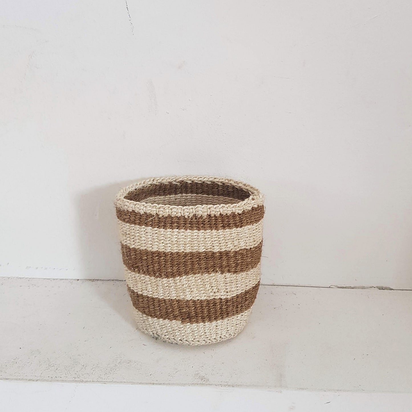 Small Sized Planters