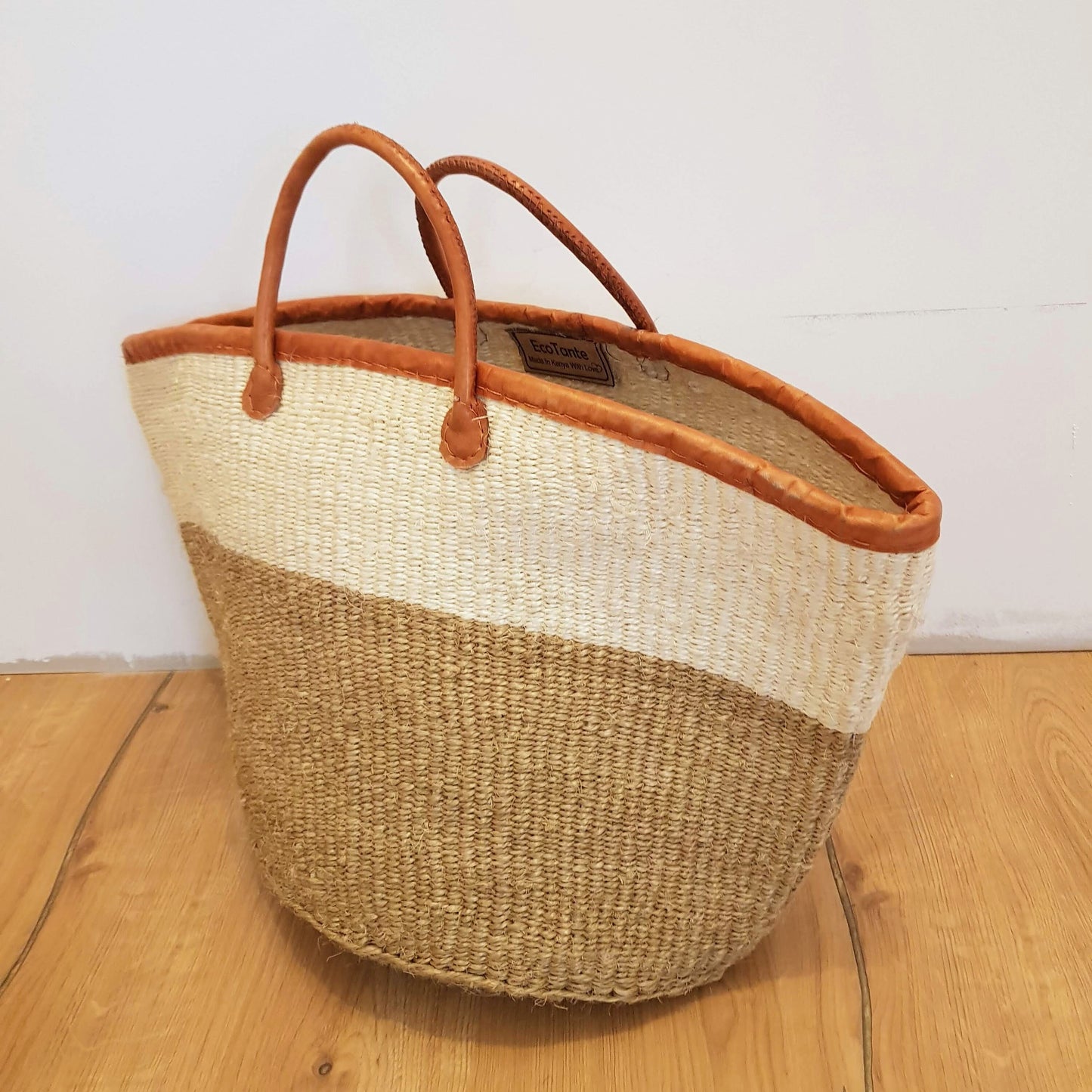 Caramel shopping bag