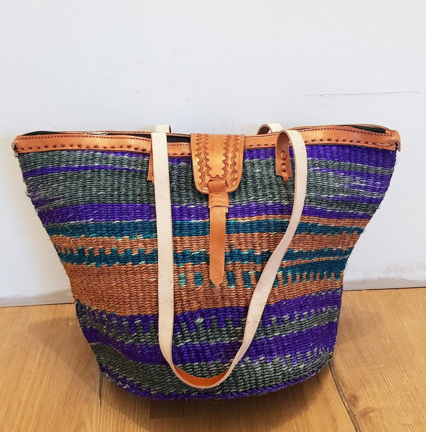 Zambarau bag